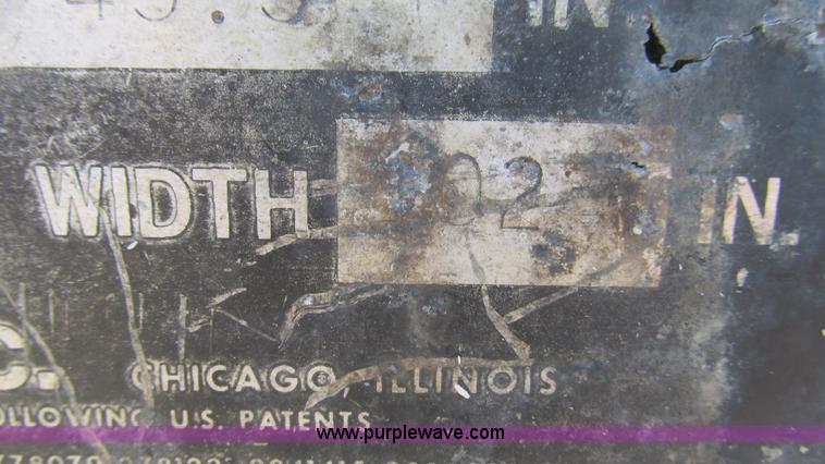 image for item I3124 1994 Trailmobile drop deck trailer