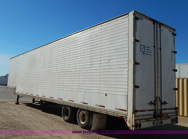 image for item I5175 1969 Brown dry van trailer