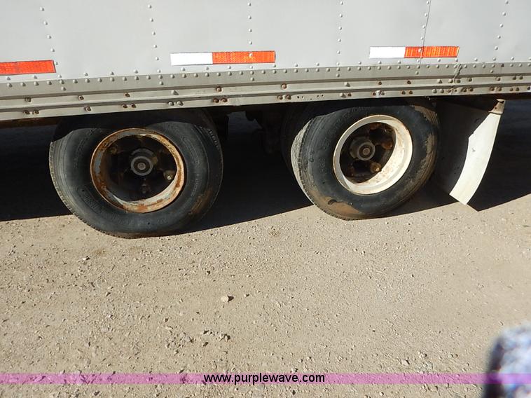 image for item I5175 1969 Brown dry van trailer