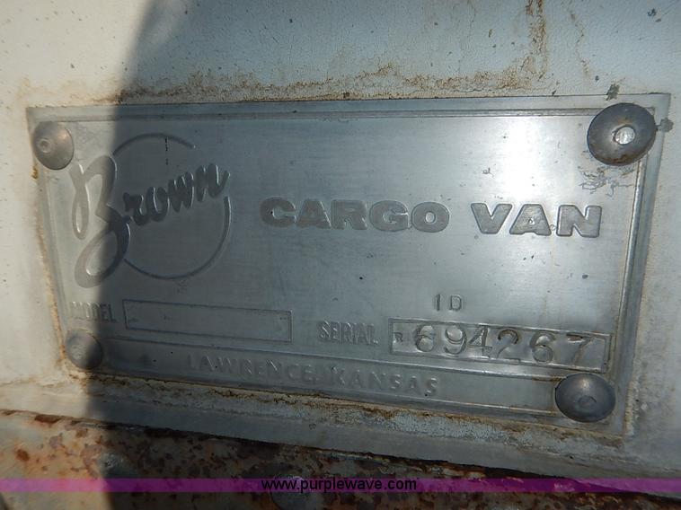 image for item I5175 1969 Brown dry van trailer