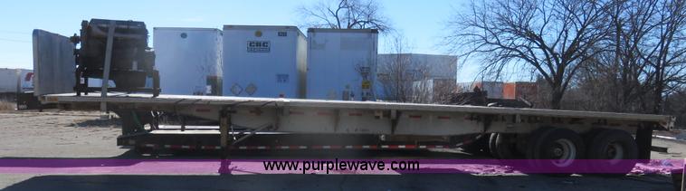 image for item K7024 1996 Utility flatbed trailer