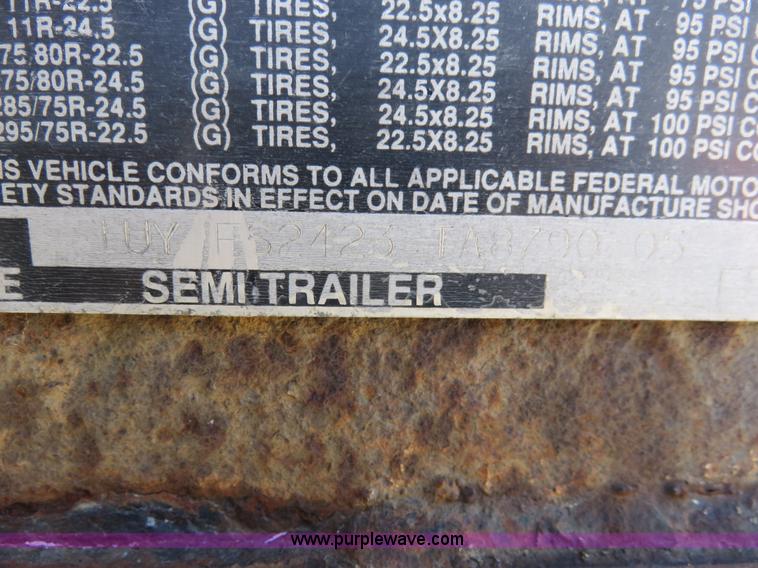 image for item K7024 1996 Utility flatbed trailer