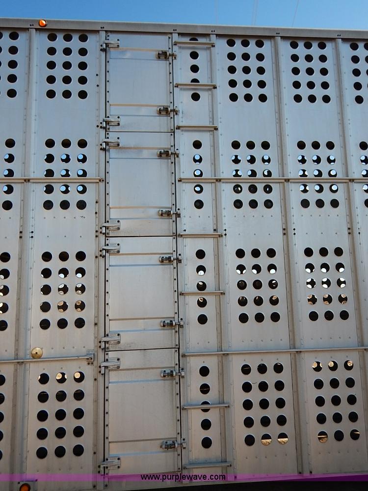 image for item K7295 1985 Merritt aluminum cattle pot trailer