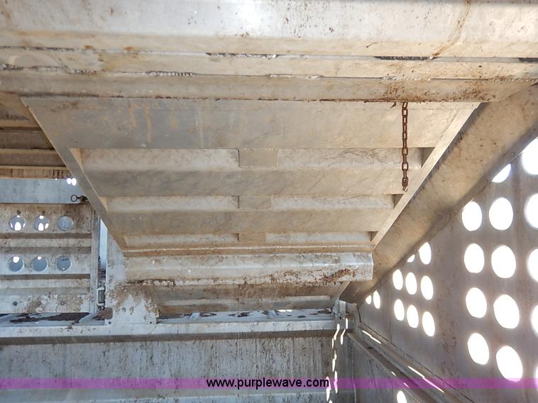 image for item K7295 1985 Merritt aluminum cattle pot trailer