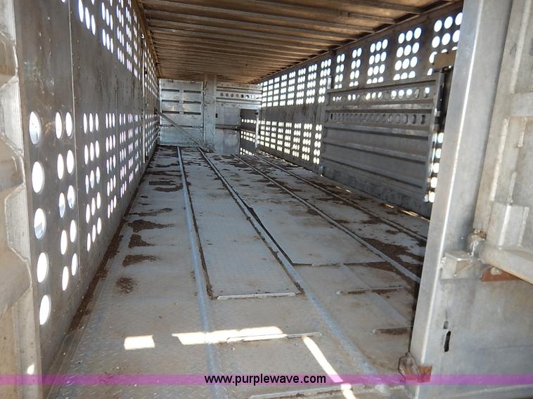 image for item K7295 1985 Merritt aluminum cattle pot trailer