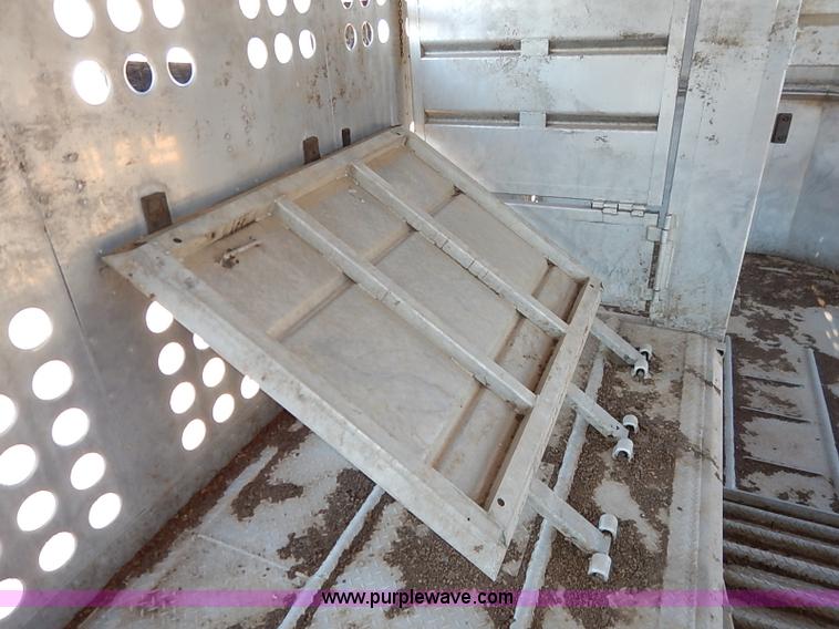 image for item K7295 1985 Merritt aluminum cattle pot trailer