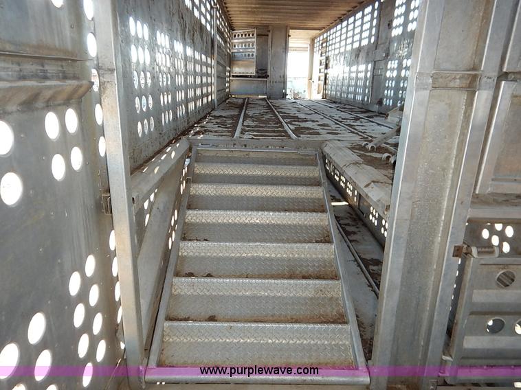 image for item K7295 1985 Merritt aluminum cattle pot trailer