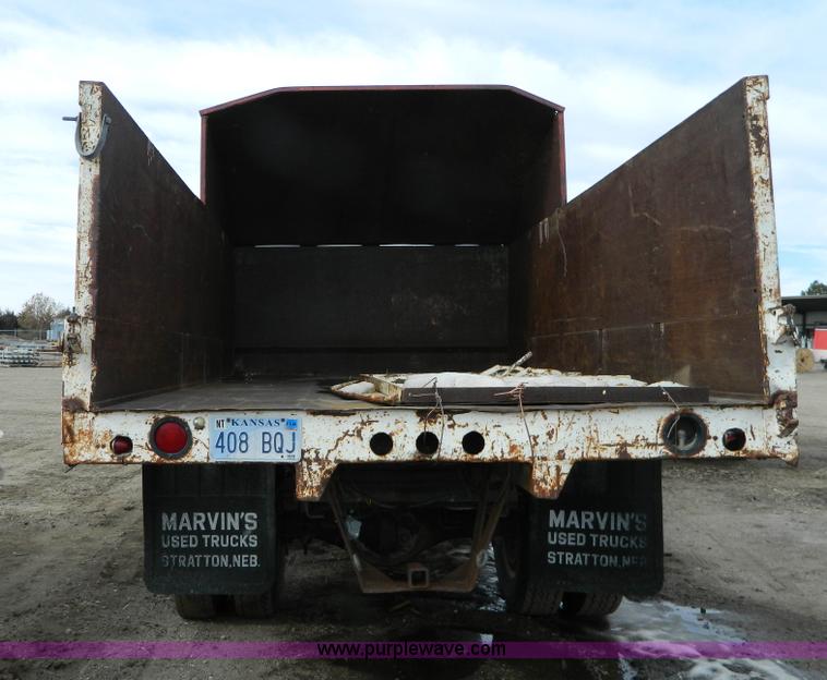 image for item AQ9342 1983 Chevrolet 60 dump truck