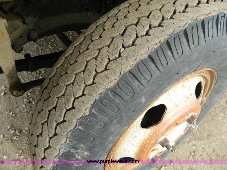 image for item AQ9342 1983 Chevrolet 60 dump truck