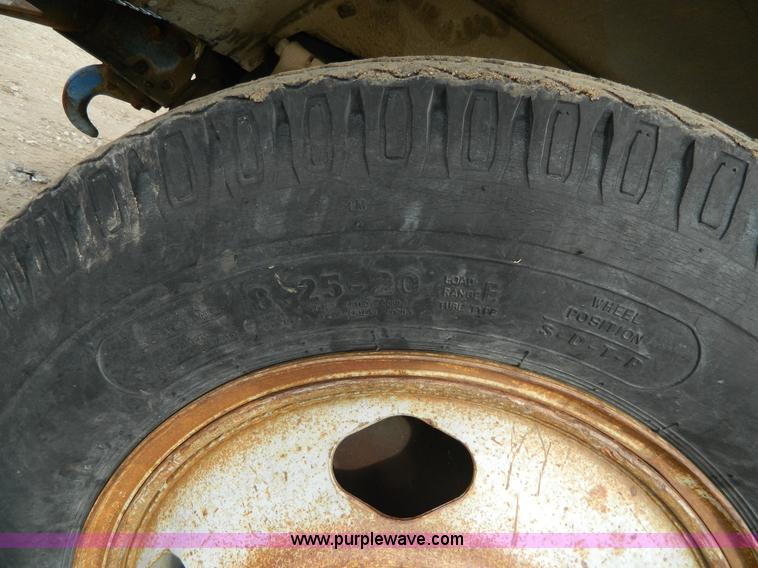 image for item AQ9342 1983 Chevrolet 60 dump truck