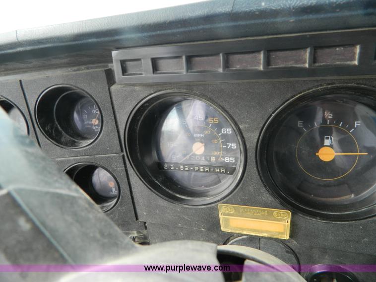 image for item AQ9342 1983 Chevrolet 60 dump truck