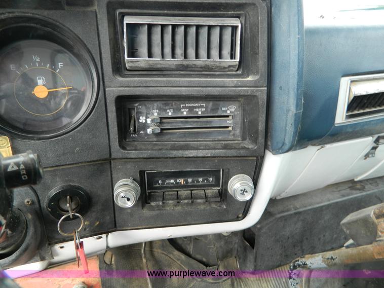 image for item AQ9342 1983 Chevrolet 60 dump truck