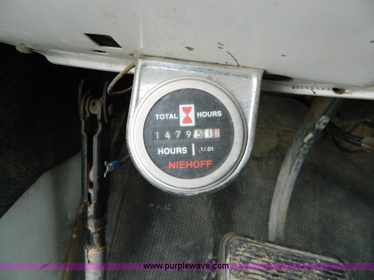 image for item AQ9342 1983 Chevrolet 60 dump truck