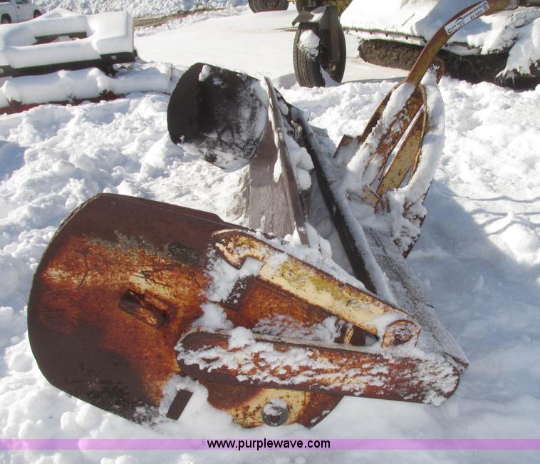 image for item AV9223 6'W box blade