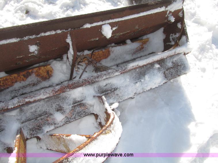 image for item AV9223 6'W box blade