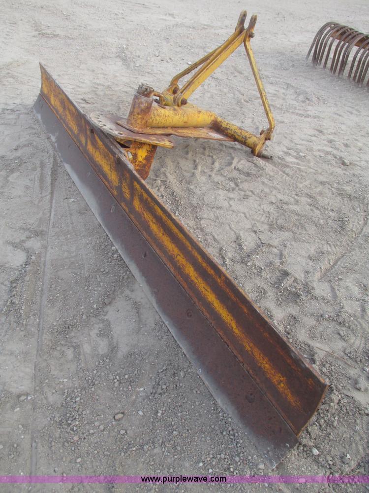 image for item AV9225 Servis LS box blade