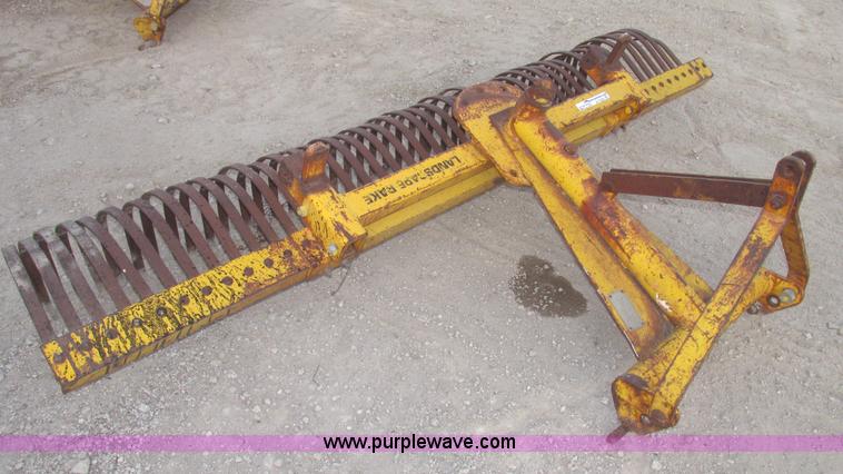image for item AV9226 Servis LSR landscape rake