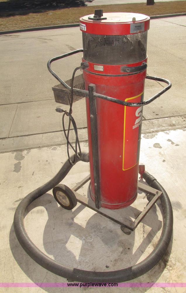 Safety Kleen sandblaster recovery vacuum in Lincoln, NE Item AV9228