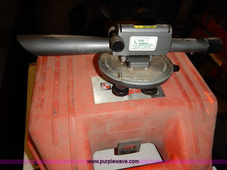 image for item AV9582 Assorted surveying equipment