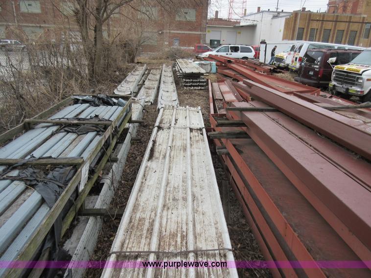 image for item AV9958 (2) American Pre-Fab buildings