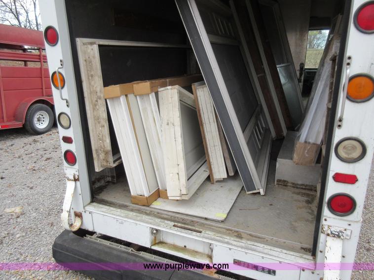 image for item AV9997 1988 Chevrolet delivery truck