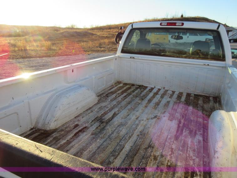 image for item AW9095 2005 Chevrolet Silverado 1500 pickup truck