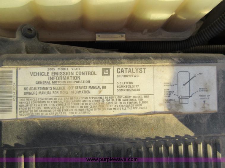 image for item AW9095 2005 Chevrolet Silverado 1500 pickup truck