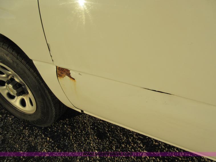 image for item AW9095 2005 Chevrolet Silverado 1500 pickup truck