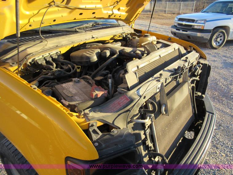 image for item AW9096 2008 Ford F350 SuperCab cab and chassis