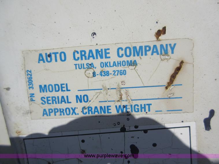 image for item AW9097 1997 Ford F350 XL flatbed truck