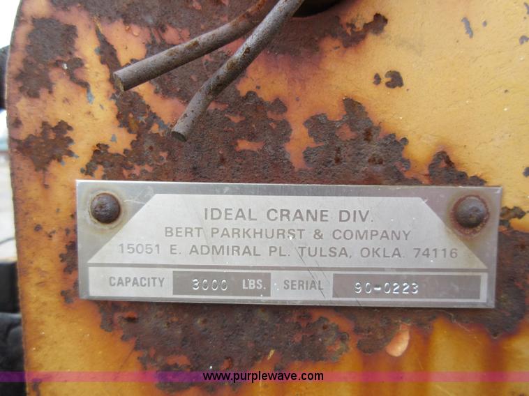 image for item AW9100 1990 Chevrolet 3500 flatbed truck