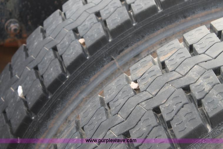 image for item AW9467 Mack tandem axle