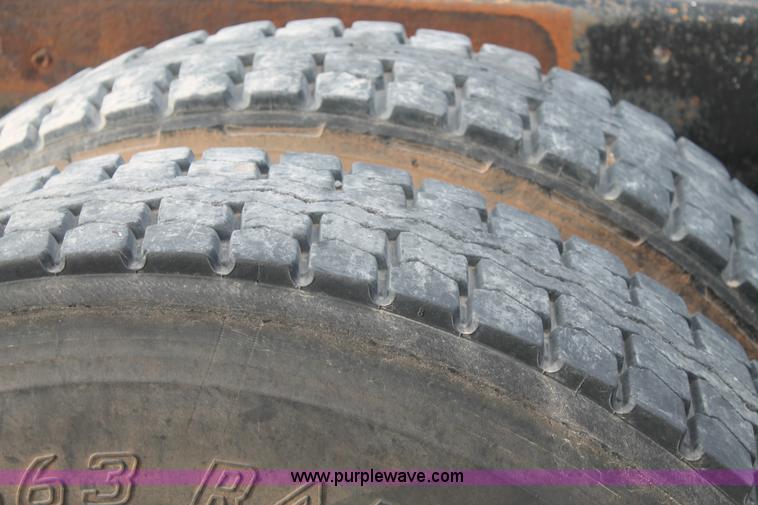 image for item AW9467 Mack tandem axle