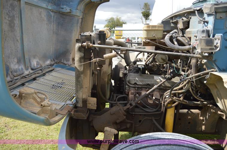 image for item AY9483 1991 Chevrolet Kodiak propane truck