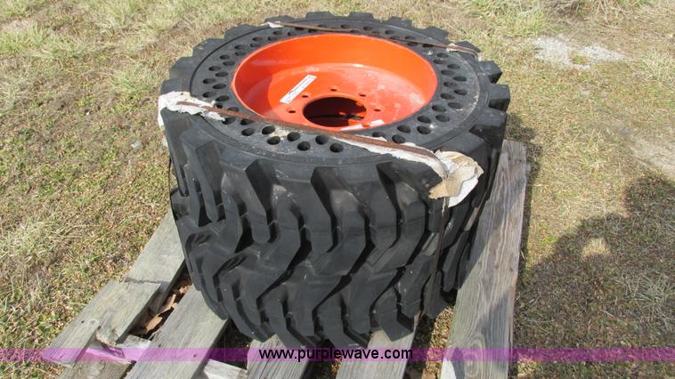 image for item AY9979 Bobcat wheels and tires