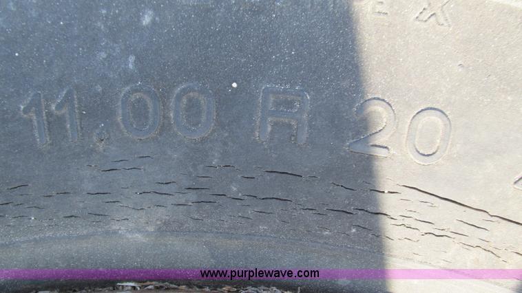 image for item AY9981 (4) tires and wheels