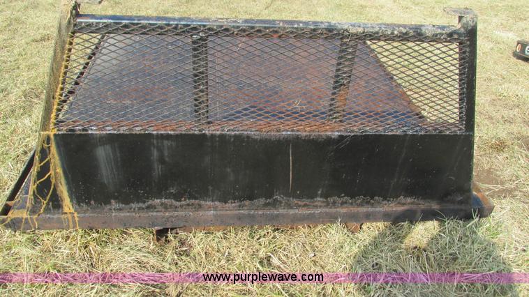 image for item AY9987 Flatbed