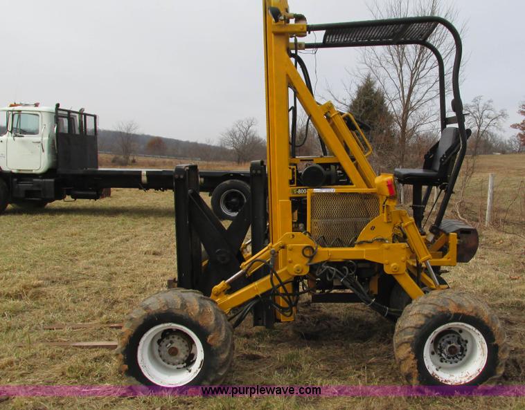 image for item AY9988 Spyder forklift