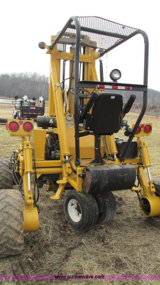 image for item AY9988 Spyder forklift