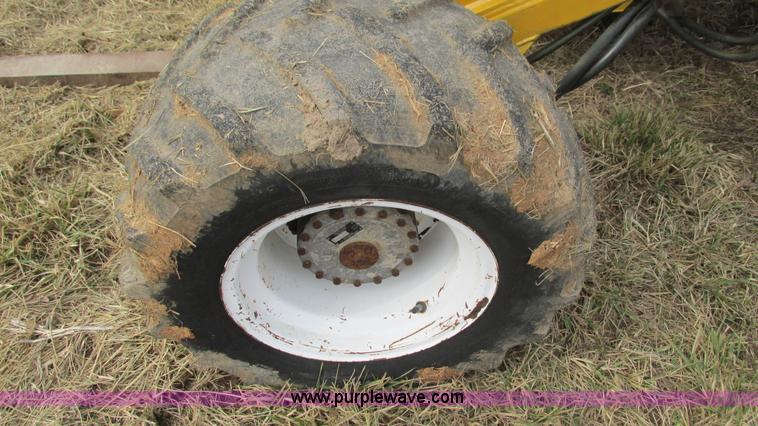 image for item AY9988 Spyder forklift