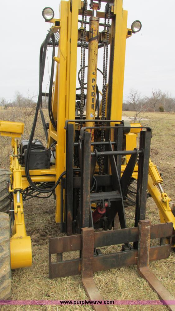 image for item AY9988 Spyder forklift