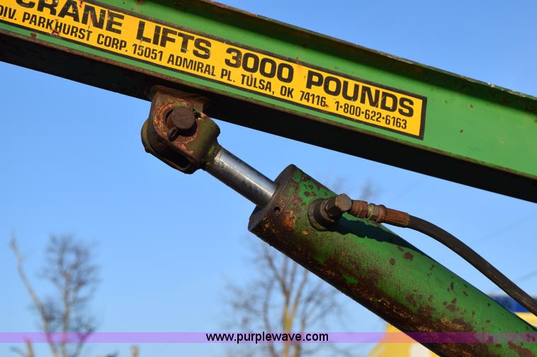 image for item BA9905 1995 Chevrolet 3500 flatbed truck