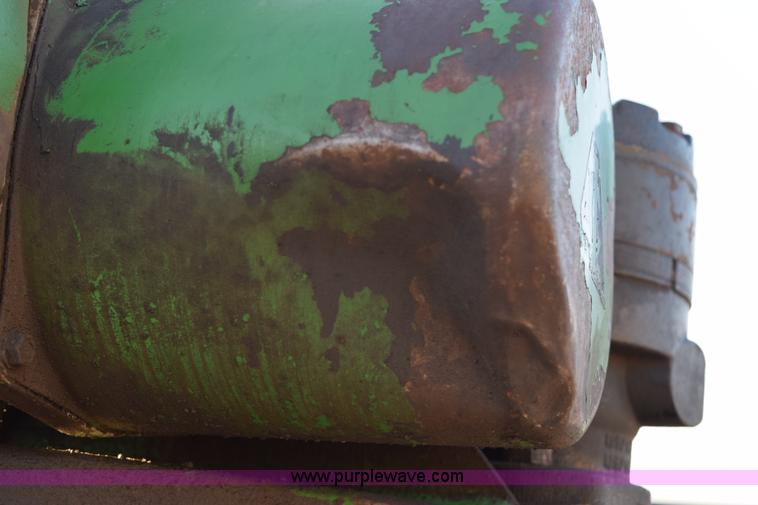 image for item BA9905 1995 Chevrolet 3500 flatbed truck