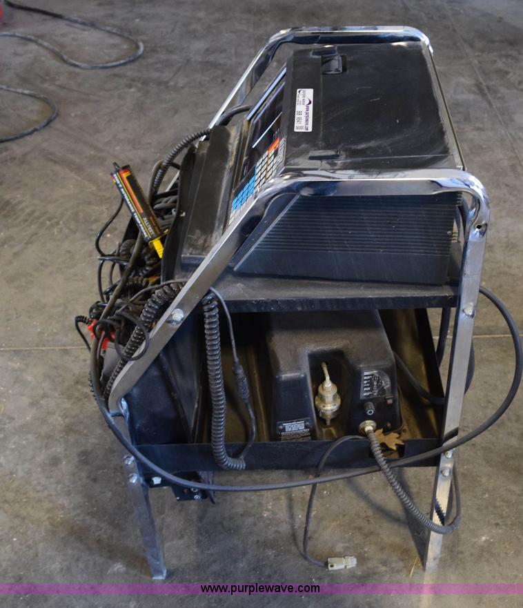 image for item BB9541 Alltest Infra-Red 4 gas analyzer