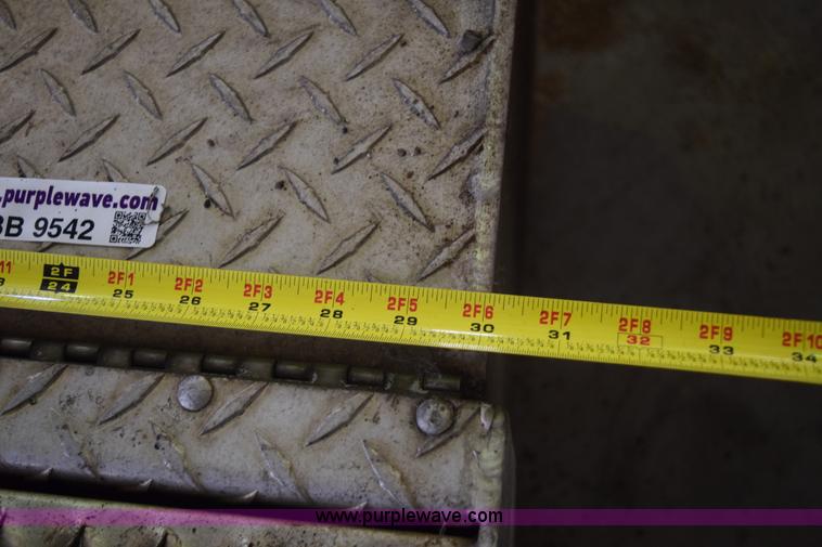 image for item BB9542 Aluminum storage box with steps