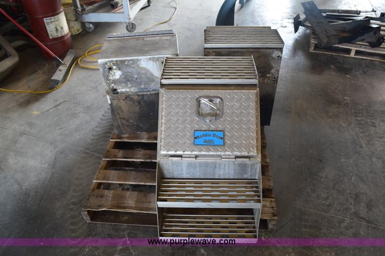 image for item BB9549 (3) aluminum saddle boxes with steps