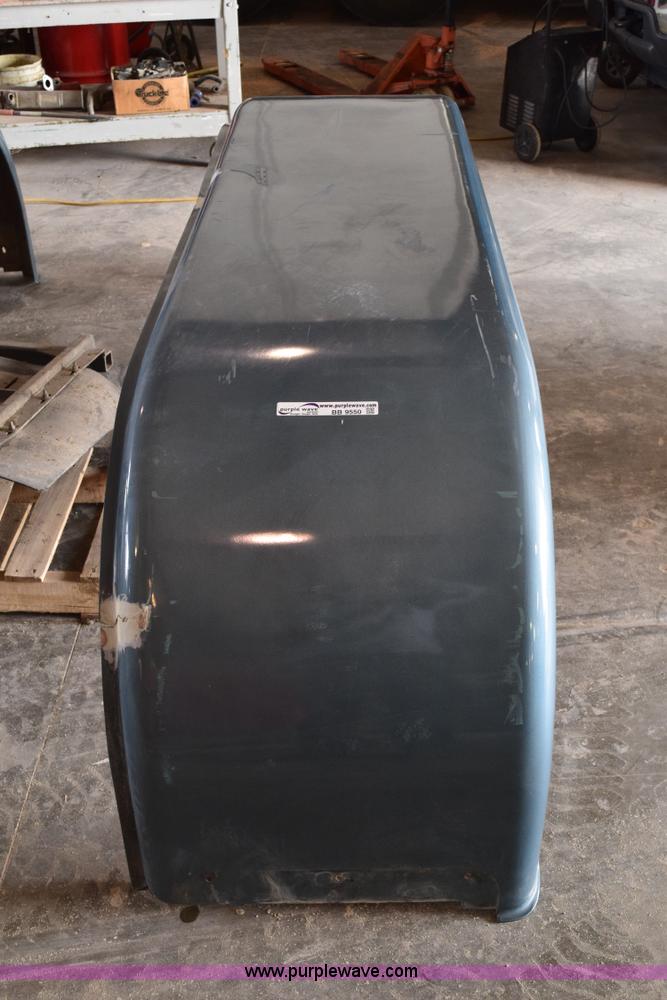 image for item BB9550 Semi truck fenders