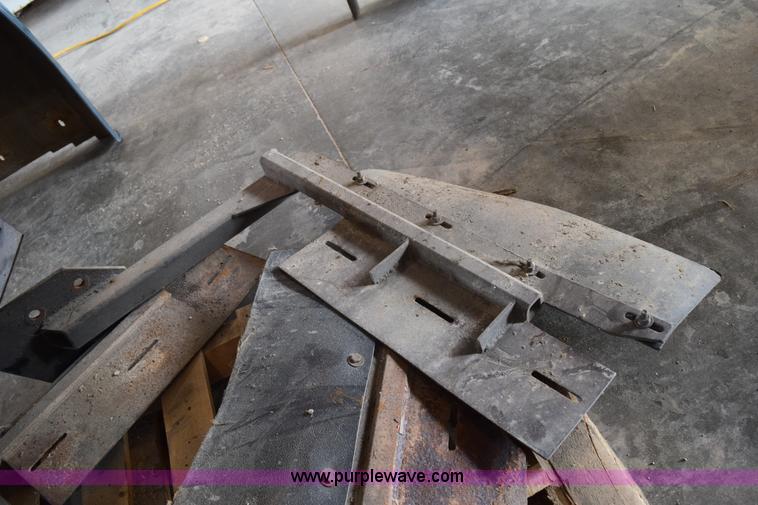 image for item BB9550 Semi truck fenders