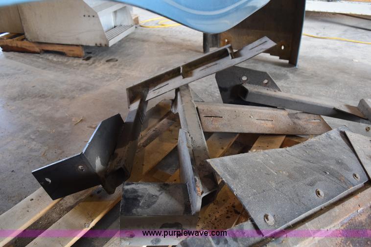 image for item BB9550 Semi truck fenders