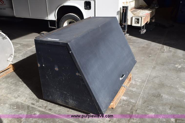 image for item BB9555 Utility box